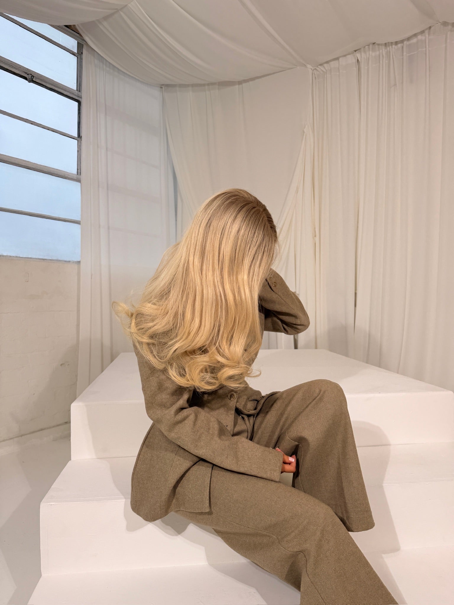 Curated visual reference: Fresh Look at Oatmilk Wig